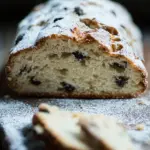 Klassischer Christstollen